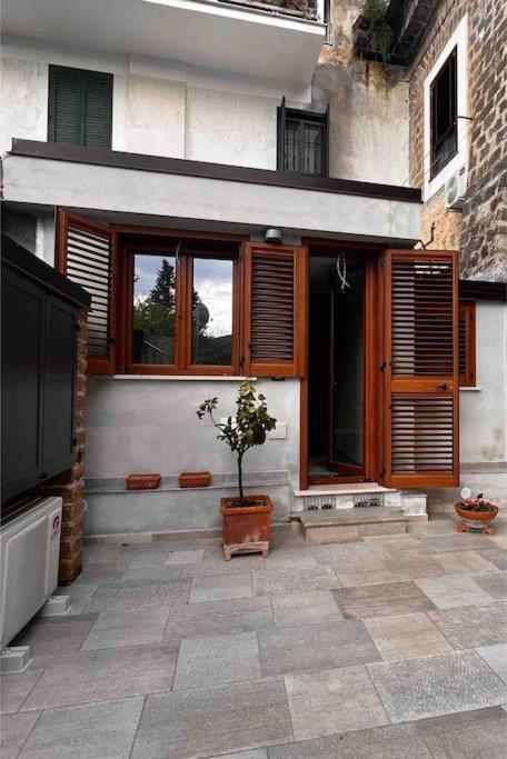 A Casa Di Ty Caserta Exterior foto
